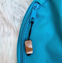 Zig Zag Zipper Pull